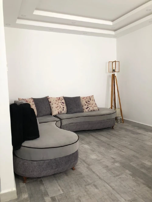 Location Appartement F2 Alger Hydra