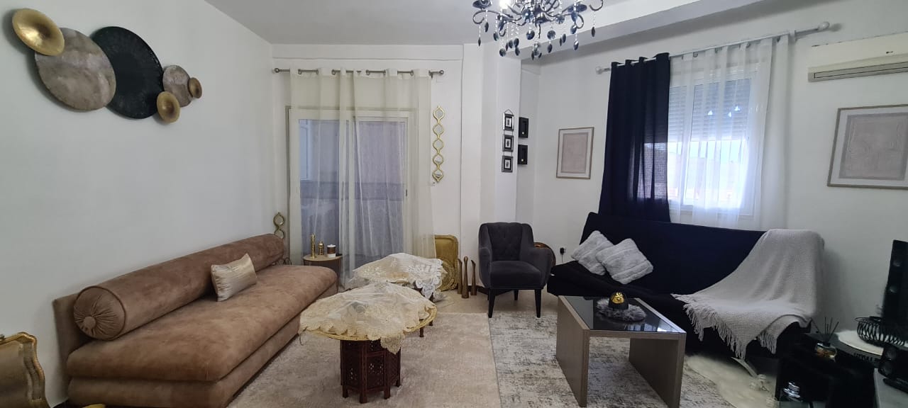 Appartement de type F3 AADL