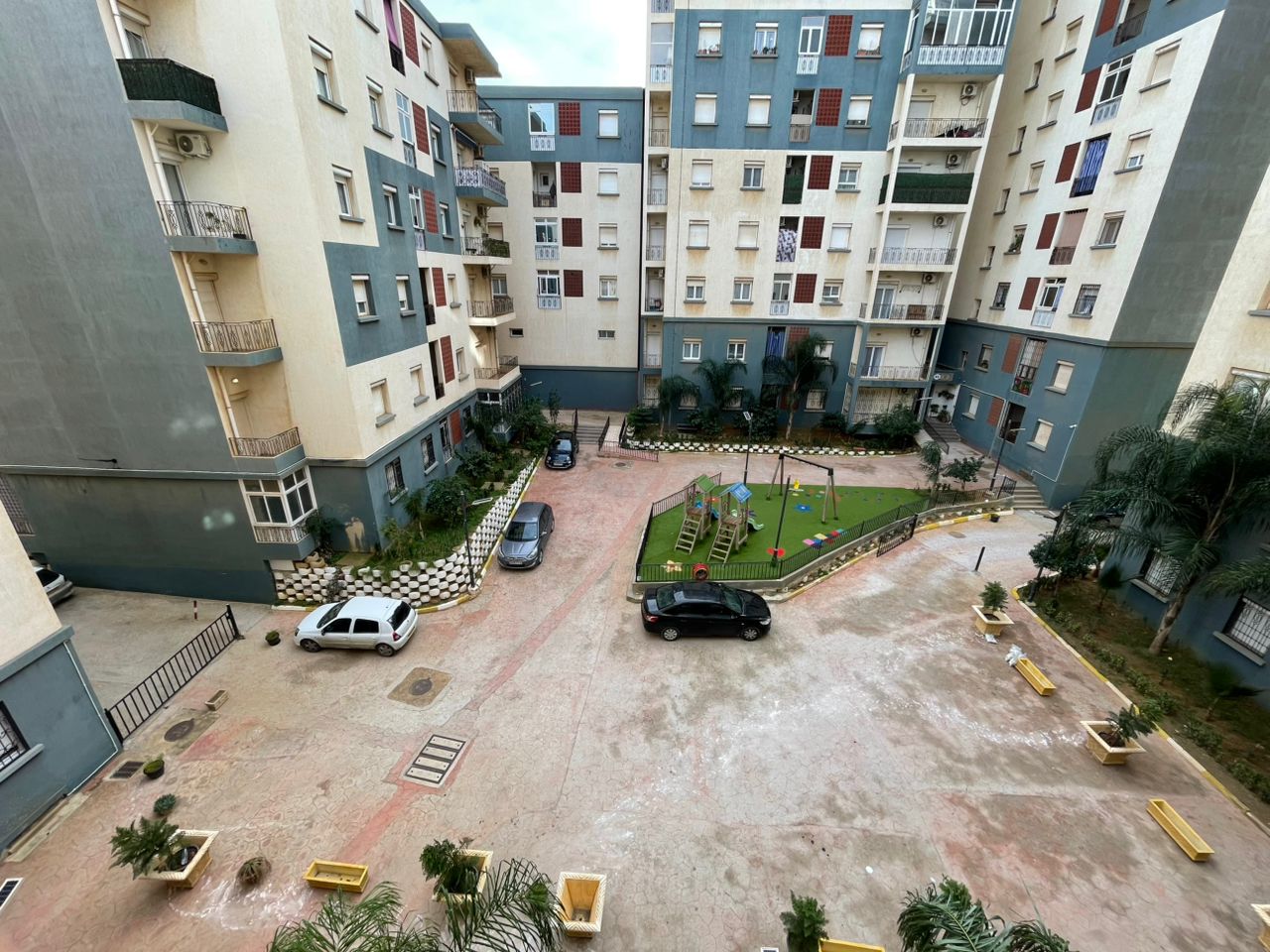 APPARTEMENT F4 A LOUER_RAHMANIA