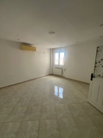 Appartement f3 a  Boumerdès corso 