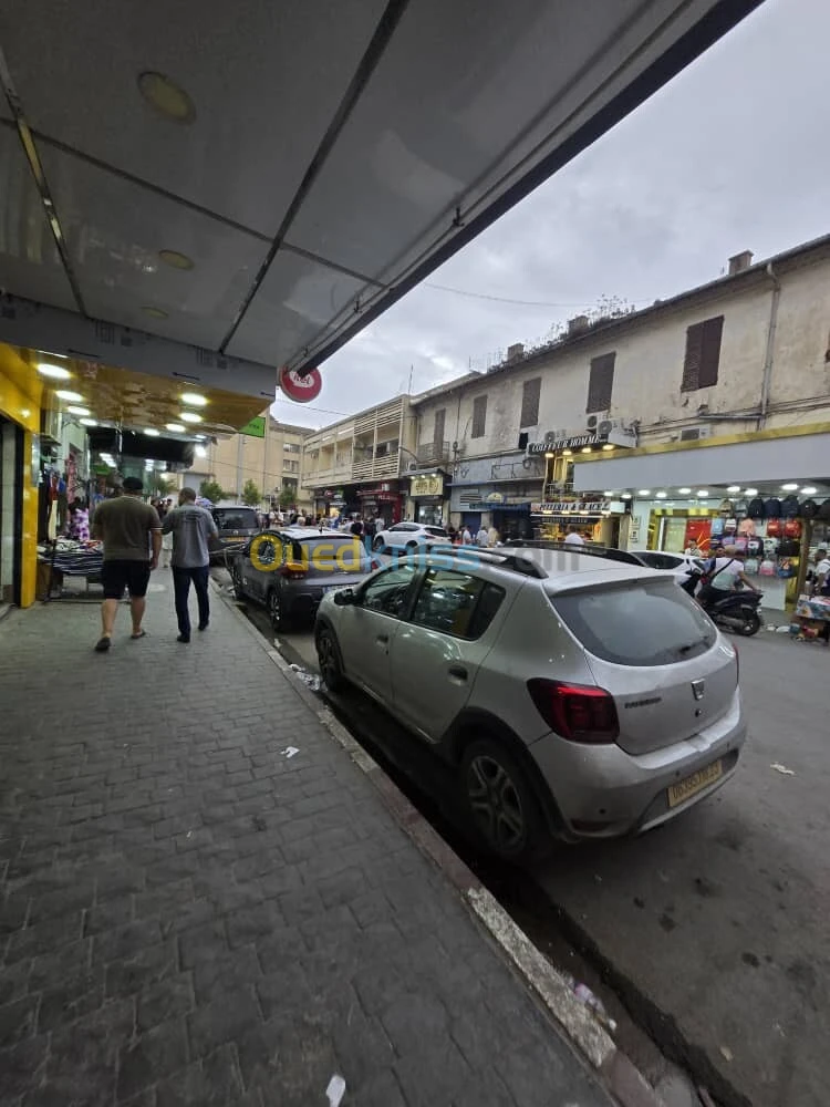 VENTE F3 EN PLEIN CENTRE VILLE 