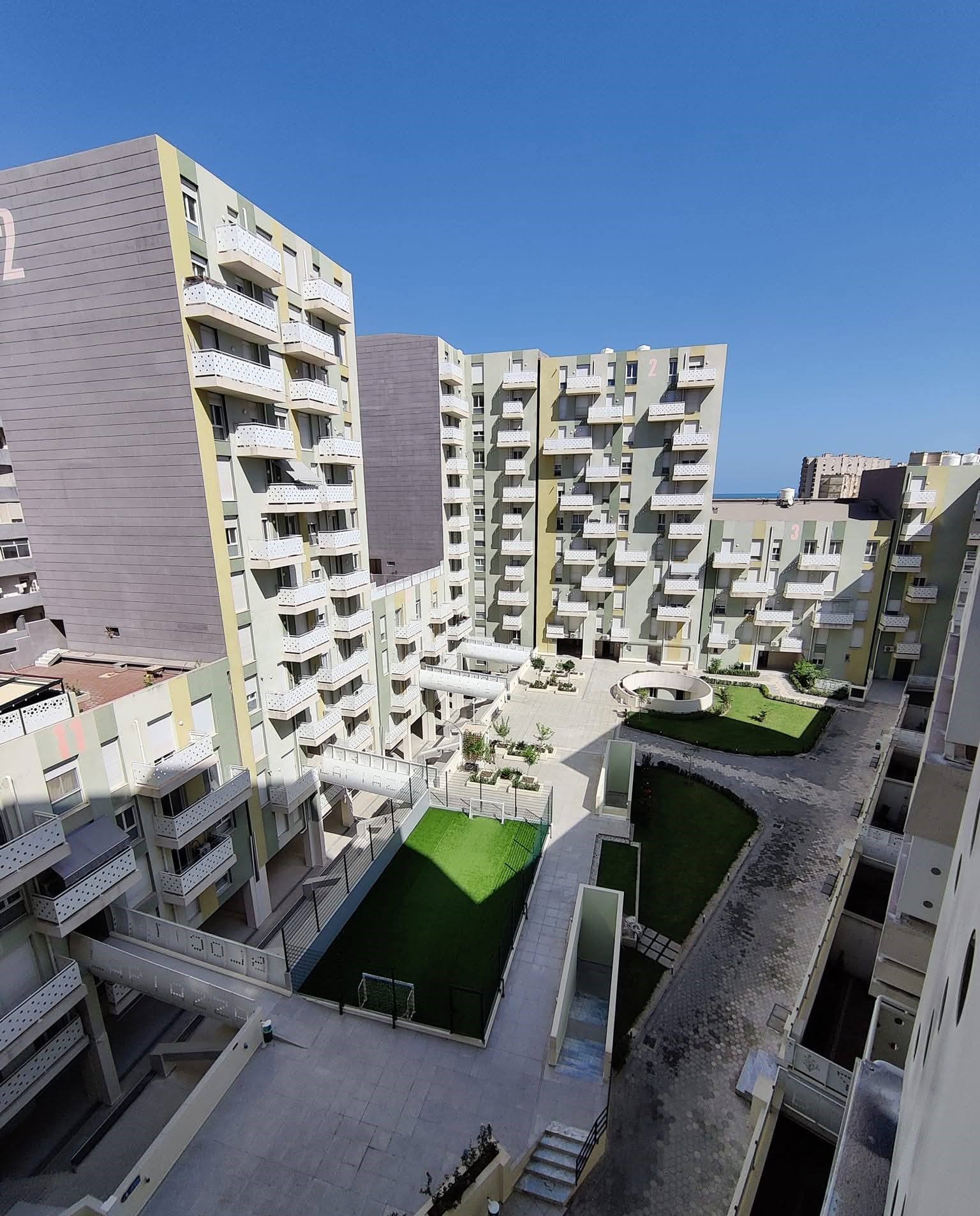 LOCATION F4 RESIDENCE LA PIAZZA EL BOUNI