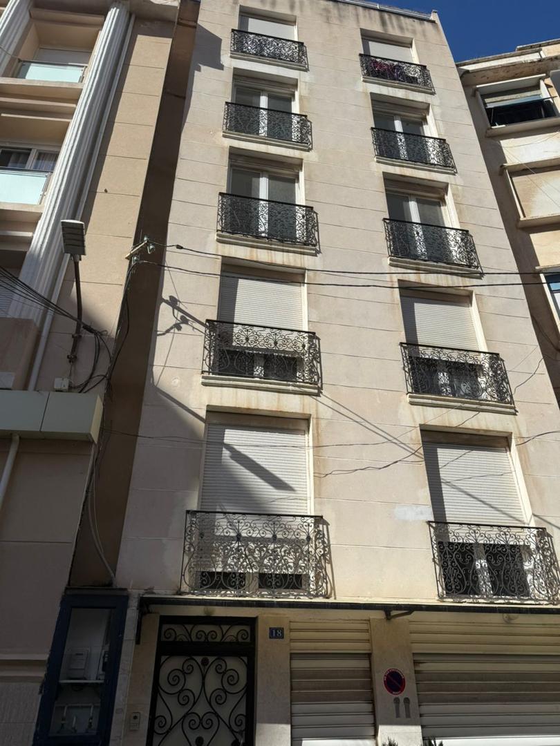 Vente R+5 à Alger centre 