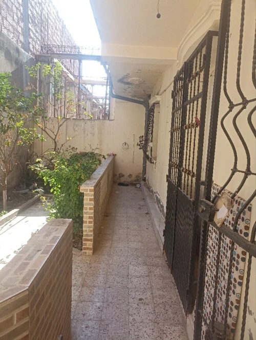 Location Appartement Niveau De Villa F2 