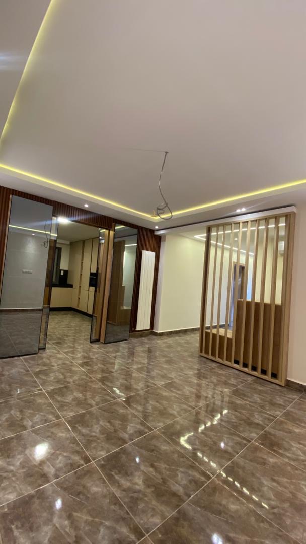 Duplex à Dely Brahim bois des cars 2