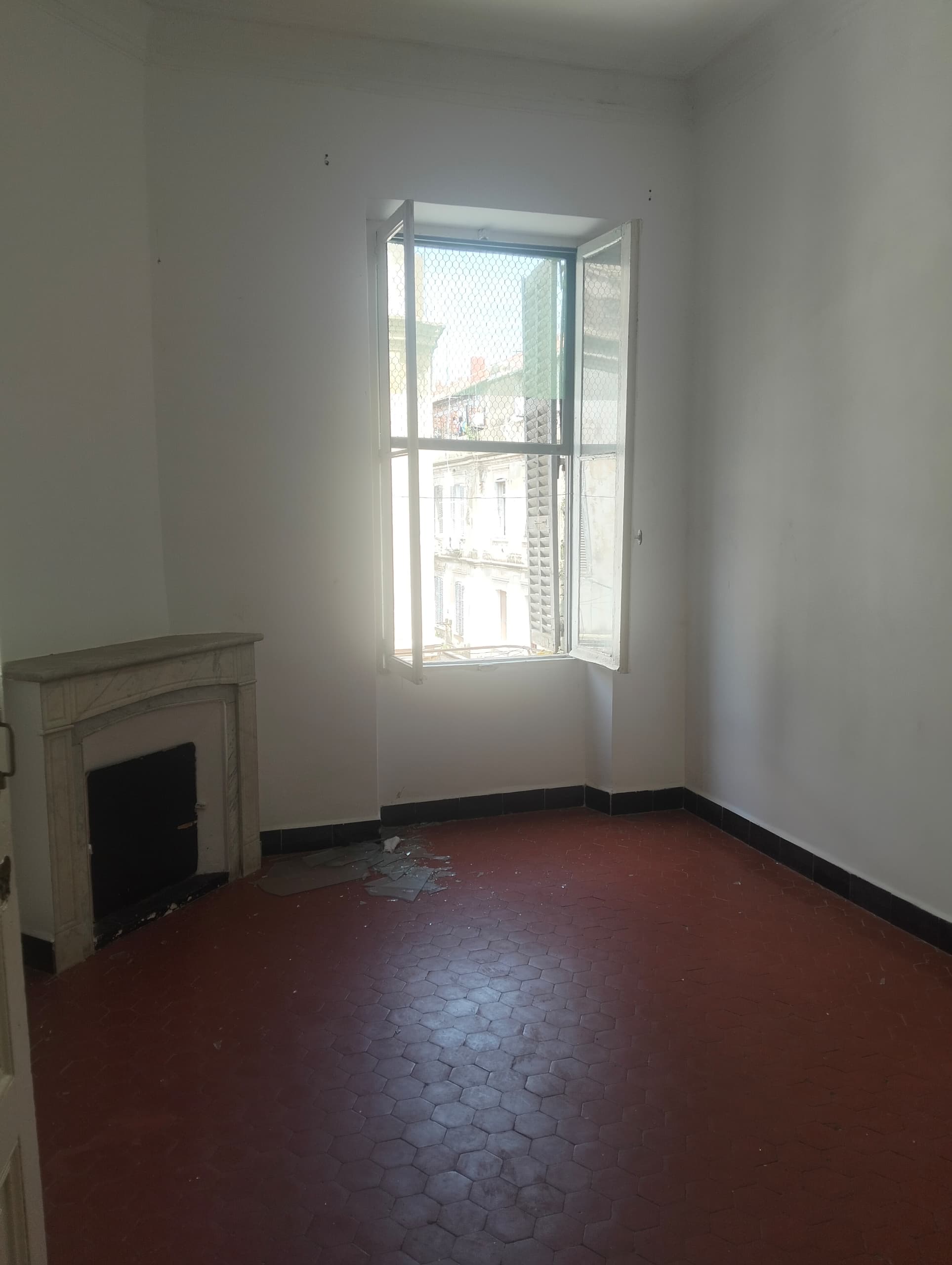 Vente F3 à Alger centre 